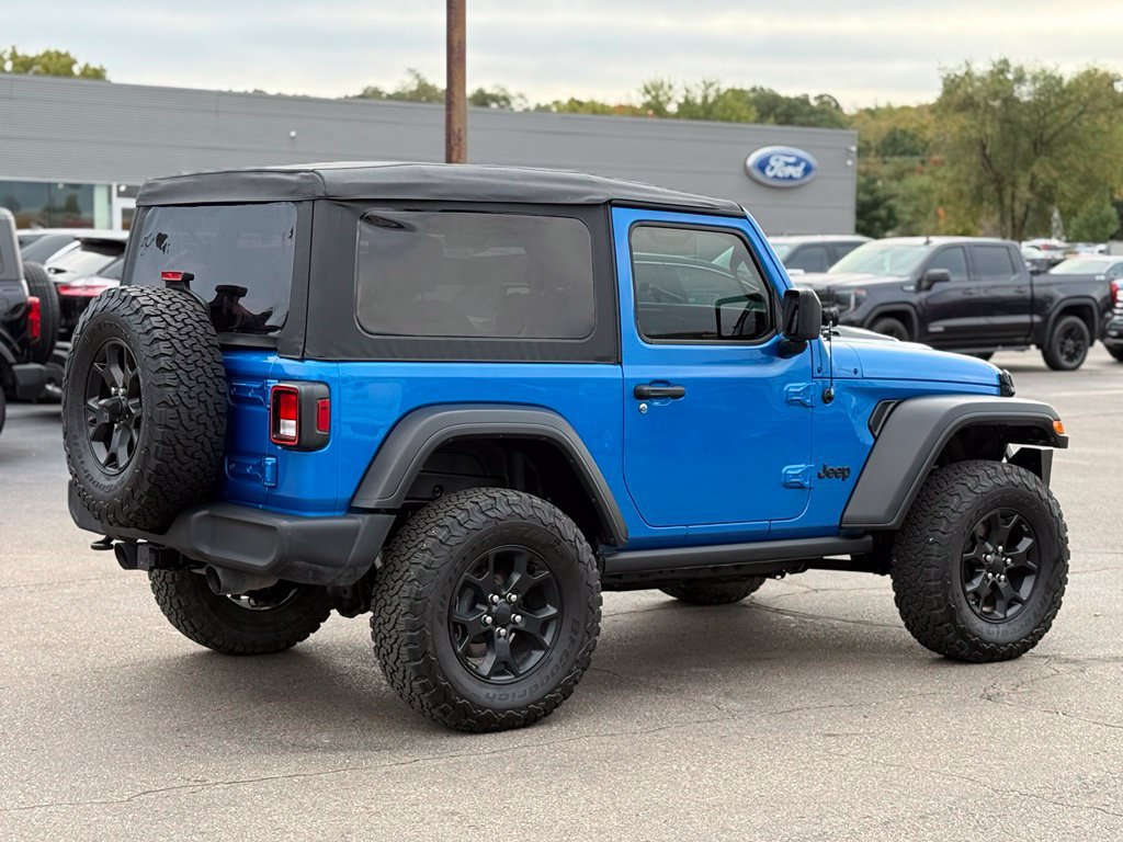 Used 2022 Jeep Wrangler Sport AWD/4WD image 39