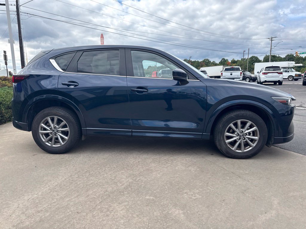 Used 2025 MAZDA CX-5 AWD 2.5 S w/ Preferred Package image 4