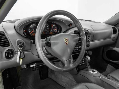 Used 2001 Porsche 911 Carrera 4 image 10