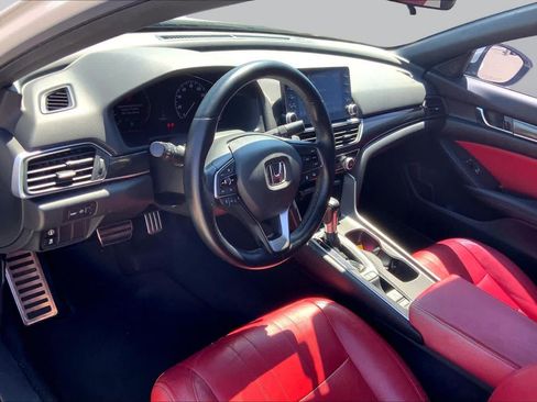Used 2019 Honda Accord Sport image 17