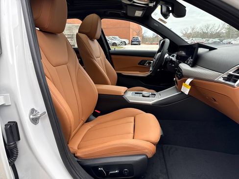 Used 2026 BMW 330i xDrive Sedan AWD/4WD image 28