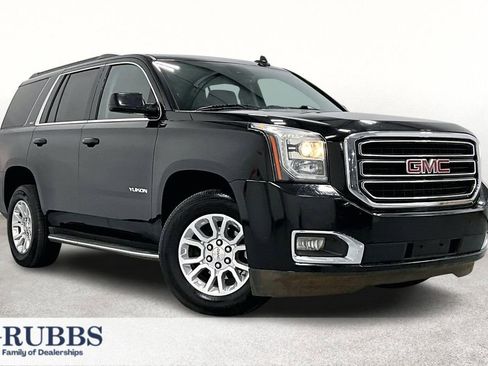 Used 2020 GMC Yukon SLT image 1