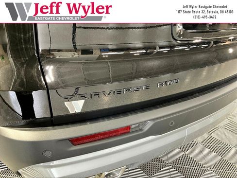 New 2026 Chevrolet Traverse Z71 w/ Enhanced Driving Package AWD/4WD image 13