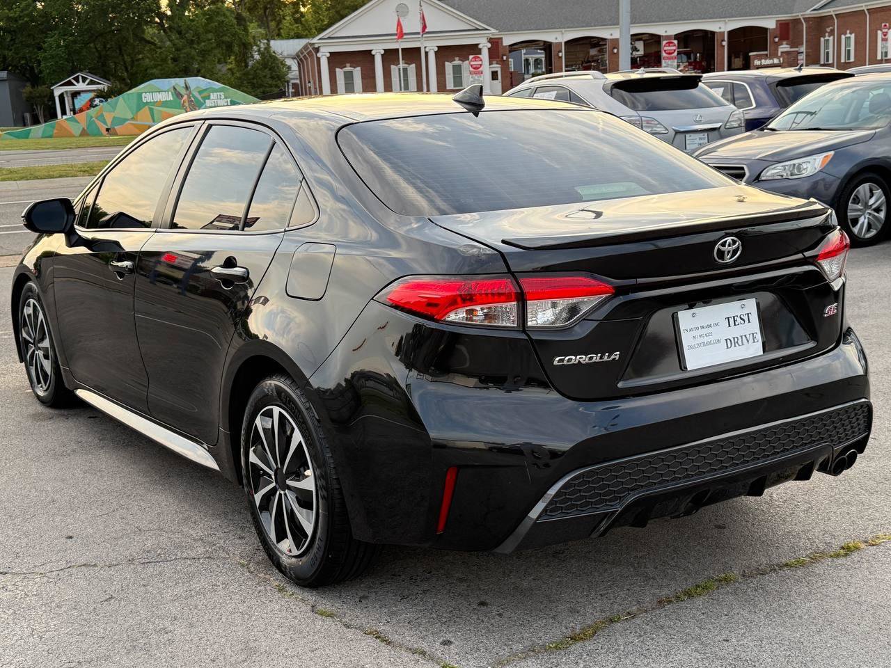 Used 2021 Toyota Corolla SE FWD image 8