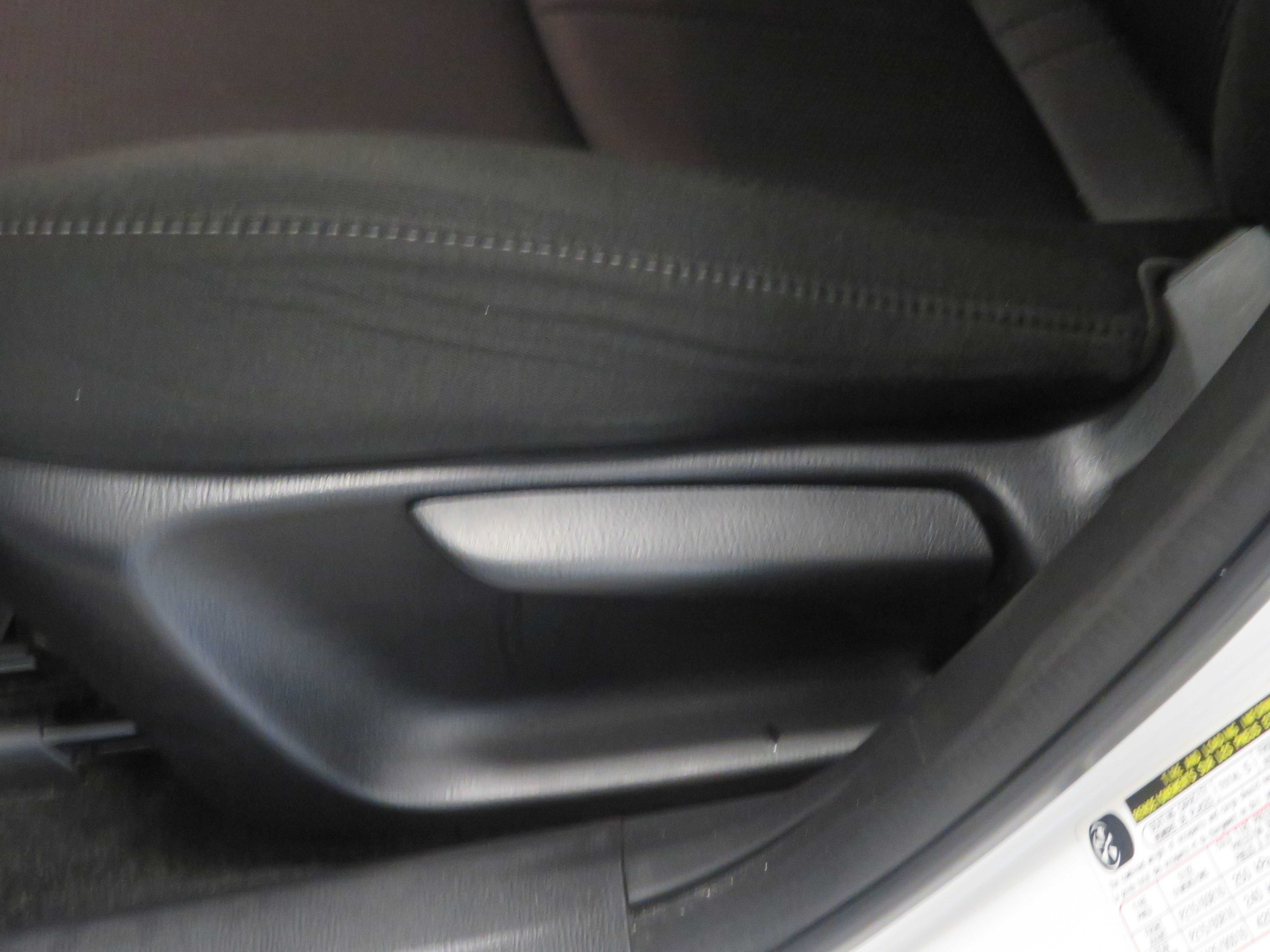 Used 2021 MAZDA CX-3 Sport FWD image 16