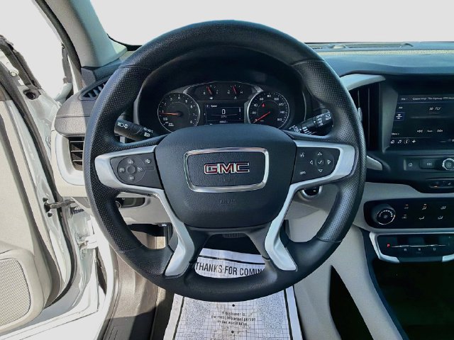 Used 2024 GMC Terrain SLE AWD/4WD image 11