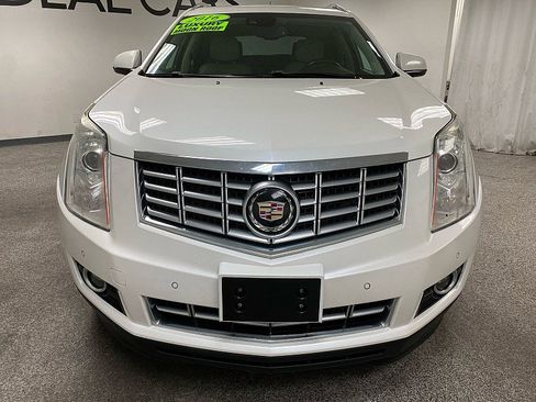 Used 2016 Cadillac SRX Premium w/ Driver Assist Package image 2