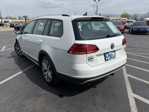 Used 2018 Volkswagen Golf Alltrack SEL AWD/4WD image 5