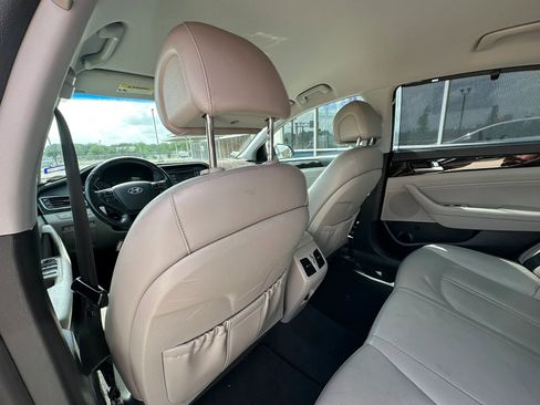Used 2016 Hyundai Sonata Limited image 13