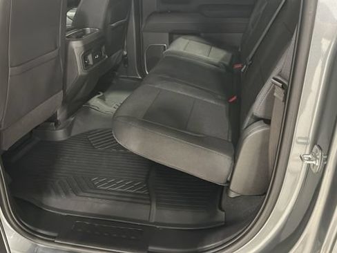 Used 2025 Chevrolet Silverado 1500 LT AWD/4WD image 25