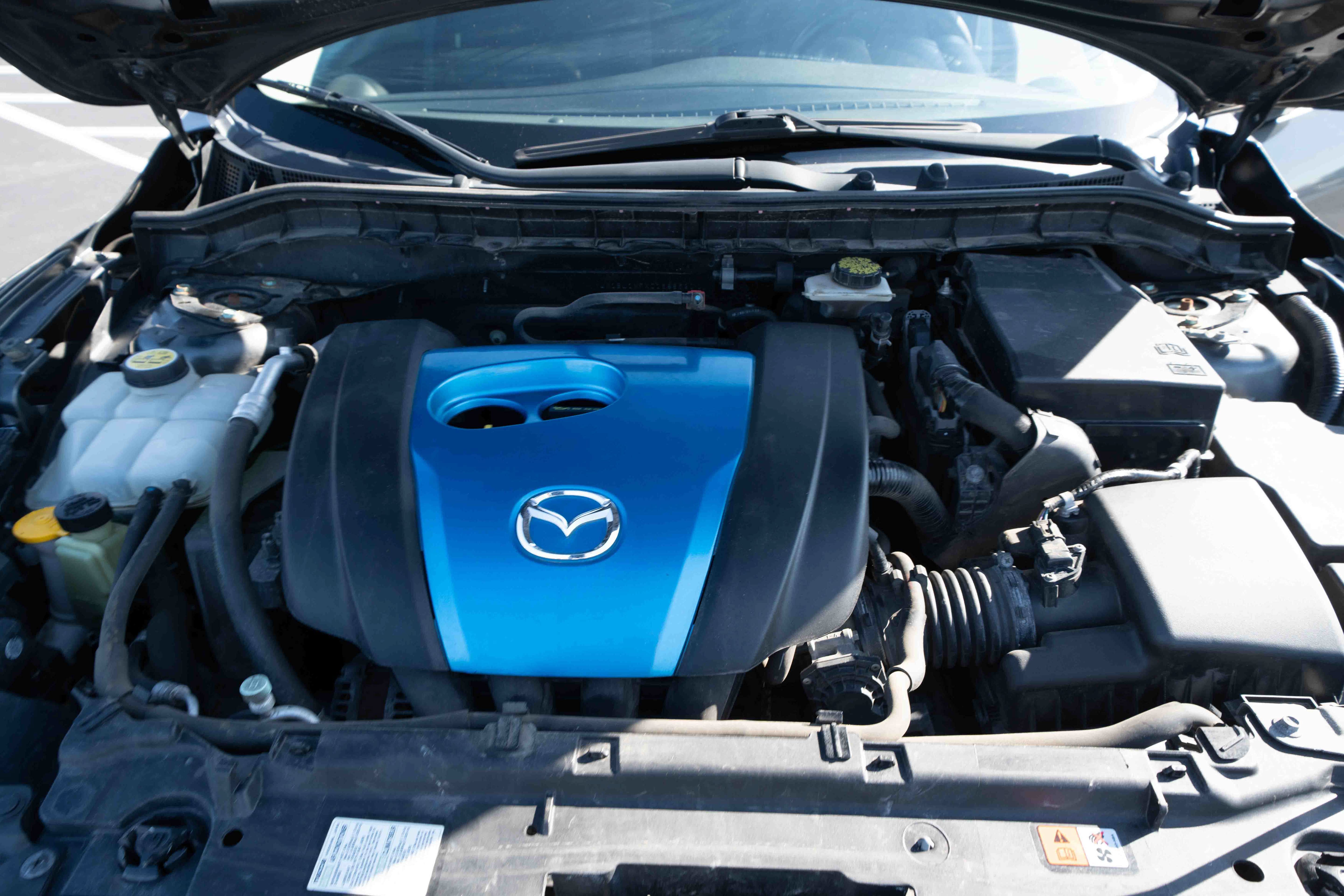 Used 2012 MAZDA MAZDA3 i Touring FWD image 30