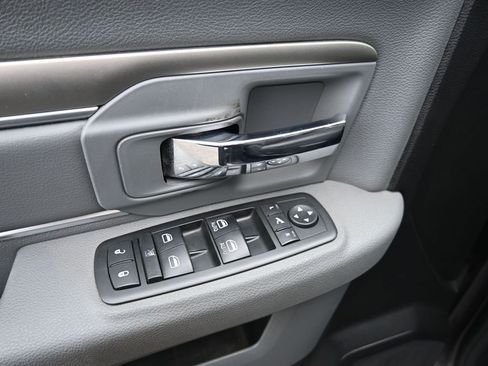 Used 2015 RAM 1500 Outdoorsman image 12