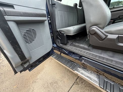 Used 2016 Ford F250 XL w/ XL Appearance Package AWD/4WD image 15