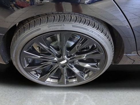 Used 2023 Cadillac CT4 Luxury w/ LPO, ONYX Package image 22