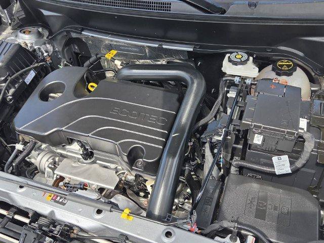 Used 2024 Chevrolet Equinox LS w/ Driver Confidence II Package FWD image 21