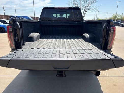 Used 2024 GMC Sierra 2500 AT4 w/ AT4 Premium Plus Package AWD/4WD image 20