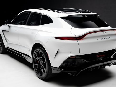 Used 2023 Aston Martin DBX 707 AWD/4WD image 23