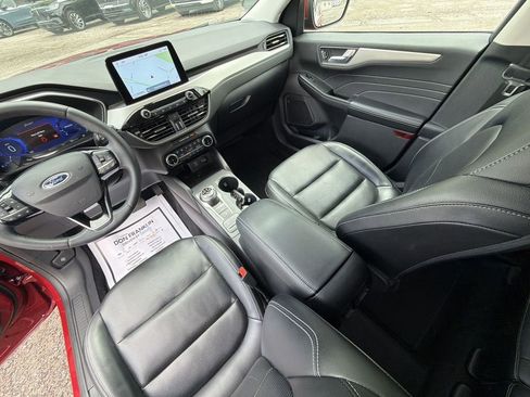 Used 2022 Ford Escape SEL w/ Technology Package FWD image 21