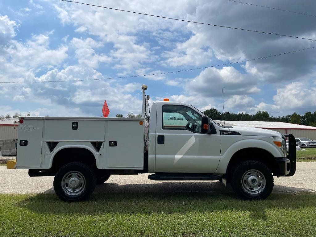 Used 2016 Ford F250 XL w/ Power Equipment Group AWD/4WD image 5