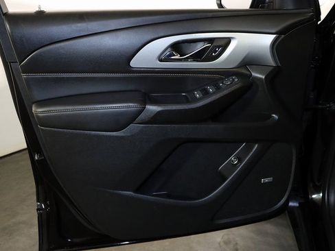 Used 2021 Chevrolet Traverse RS w/ LPO, Floor Liner Package image 26