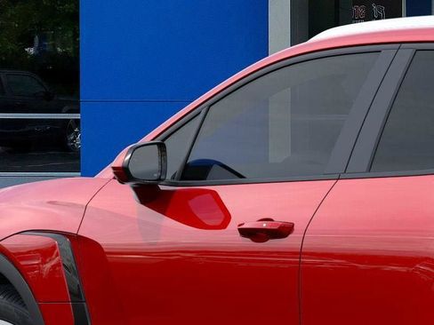 New 2026 Chevrolet Blazer EV LT image 12