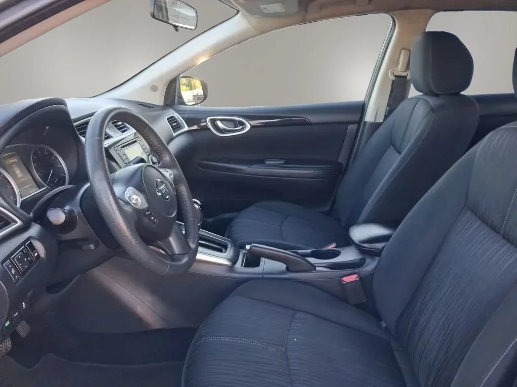 Used 2017 Nissan Sentra SV FWD image 22