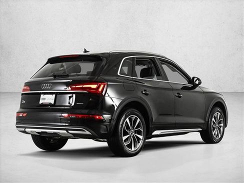 Used 2021 Audi Q5 2.0T Premium w/ Convenience Package AWD/4WD image 5