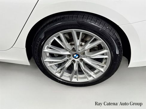Used 2023 BMW 330i xDrive Sedan w/ Premium Package AWD/4WD image 32