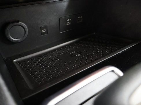 Used 2023 Nissan Pathfinder SL image 51