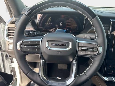 New 2026 GMC Acadia Denali Ultimate FWD image 23