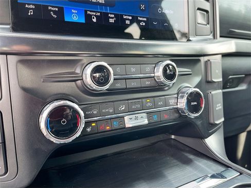 Used 2024 Ford F150 Lariat w/ FX4 Off-Road Package image 16