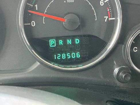 Used 2013 Jeep Wrangler Unlimited Sport w/ Max Tow Pkg image 11