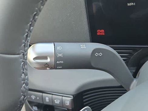 Used 2025 Hyundai Ioniq 5 SEL image 26