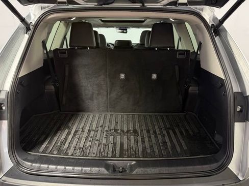 Used 2024 Toyota Grand Highlander XLE image 26