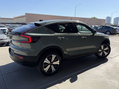 Used 2023 Volvo C40 P8 Recharge Plus image 4