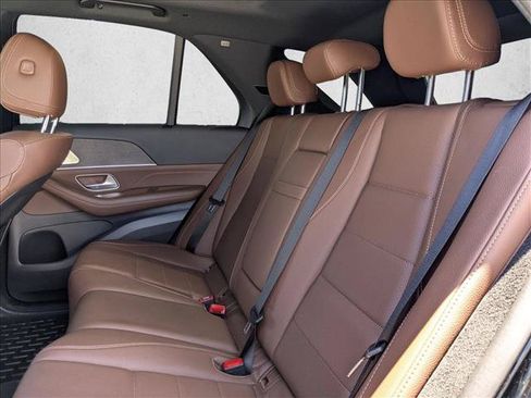 Used 2025 Mercedes-Benz GLE 450e 4MATIC image 15