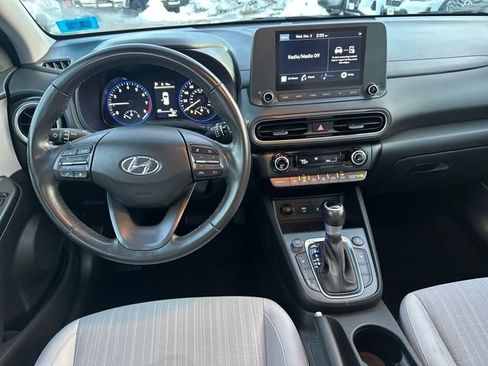 Certified 2022 Hyundai Kona SEL w/ Convenience Package image 14