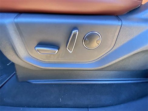 Used 2022 Ford F350 Platinum image 24