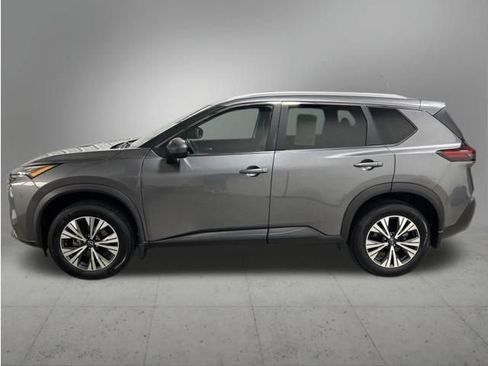 Used 2023 Nissan Rogue SV w/ SV Premium B Package AWD/4WD image 2