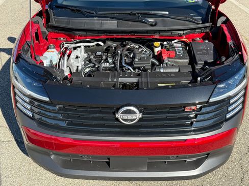 New 2026 Nissan Kicks SR image 32