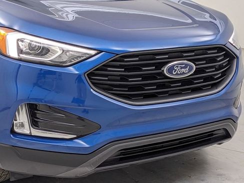 Certified 2022 Ford Edge SEL w/ Sport Appearance Package AWD/4WD image 40