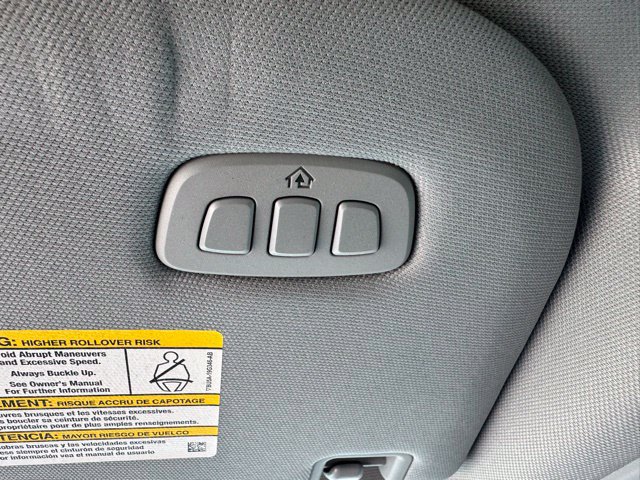 Used 2023 Ford F150 Lariat AWD/4WD image 29