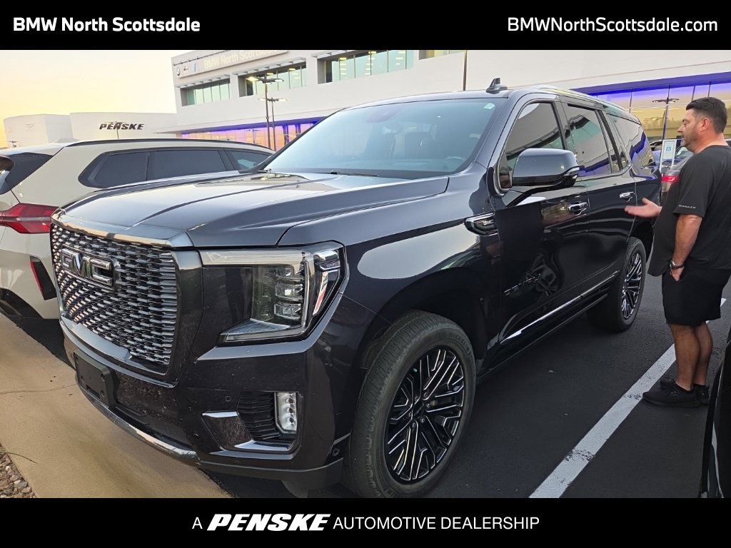 Used 2023 GMC Yukon Denali Ultimate AWD/4WD image 1