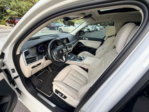 Used 2022 BMW ALPINA XB7 AWD/4WD image 8