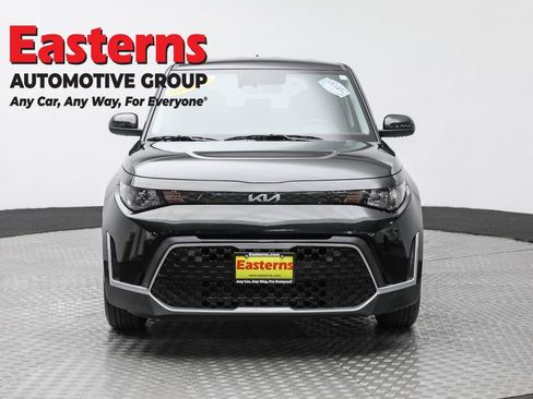 Used 2024 Kia Soul LX w/ Option Group 015 image 2