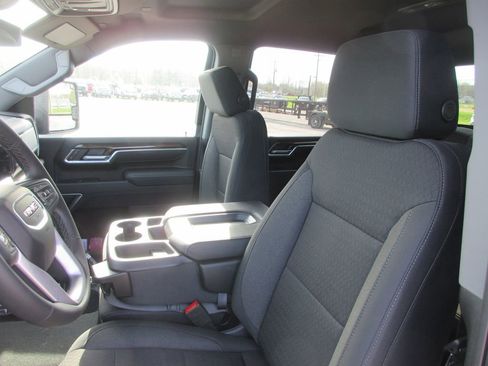 New 2026 GMC Sierra 2500 SLE w/ SLE Value Package; image 13