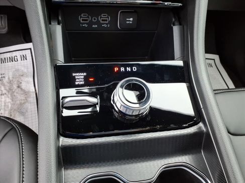 New 2025 Jeep Grand Cherokee Limited image 18