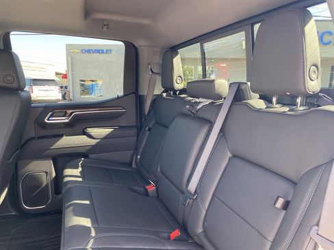 New 2025 Chevrolet Silverado 1500 RST w/ Dark Appearance Package image 21