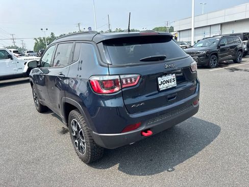 New 2026 Jeep Compass Trailhawk AWD/4WD image 7