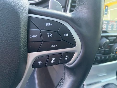 Used 2020 Jeep Grand Cherokee Summit w/ Platinum Series Group image 23